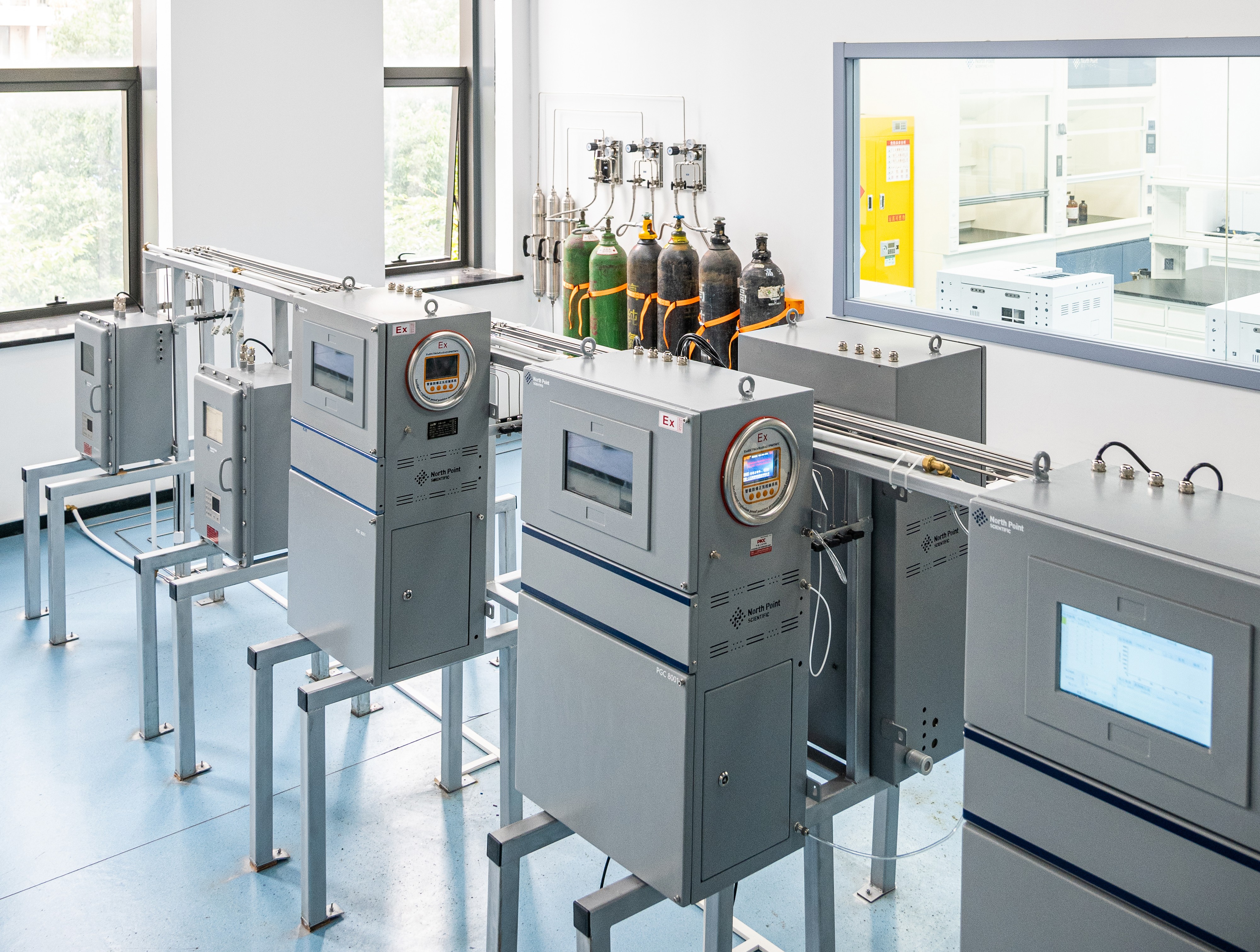 北角工業(yè)在線(xiàn)防爆氣相色譜儀：讓危險(xiǎn)區(qū)域的生產(chǎn)分析，既精準(zhǔn)又安全